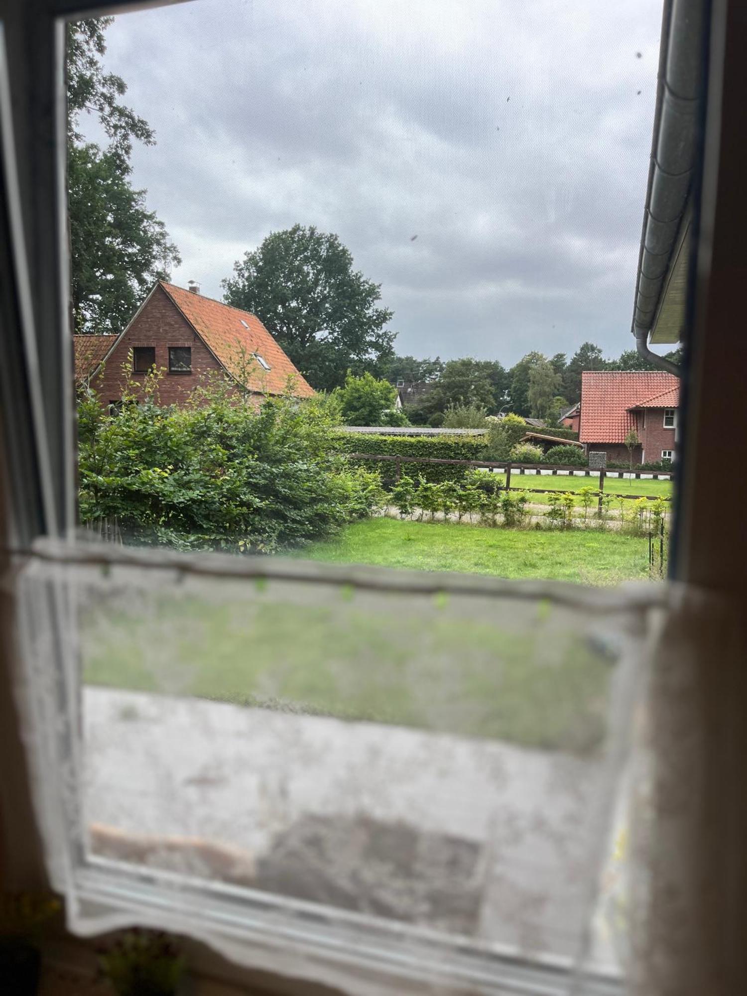 Fewo Brauel Am Nordpfad Zevener Geest - Ruhige, Moderne 2 Zimmer Wohnung, Ladestation, Parkplatz, Wlan, Garten Exterior foto